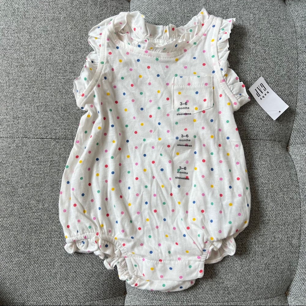 NWT Baby Girl Romper 3-6 months